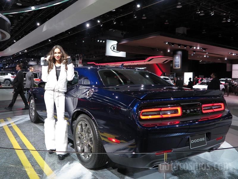 Las chicas del Salón de Detroit 2017