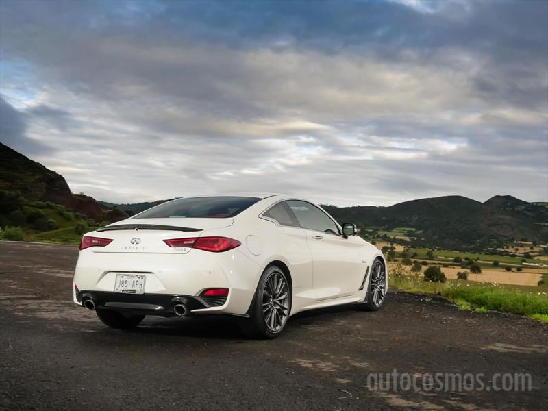 Infiniti Q60 2017