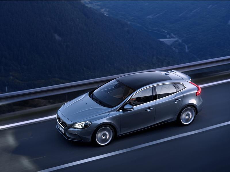 Volvo V40 2013