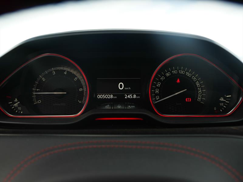 Peugeot 208 Gt 2014