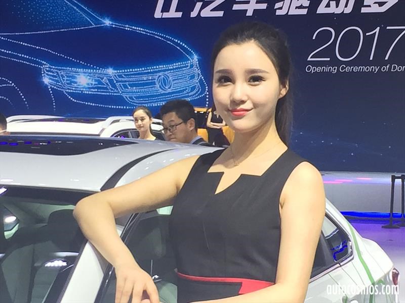 Anfitrionas Salón de Shanghai 2017