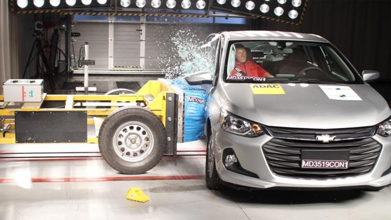 Chevrolet Onix y Onix Plus lanzamiento en Brasil