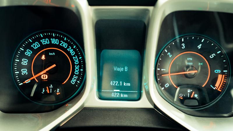 Super Prueba 2012: Chevrolet Camaro ZL1 2013