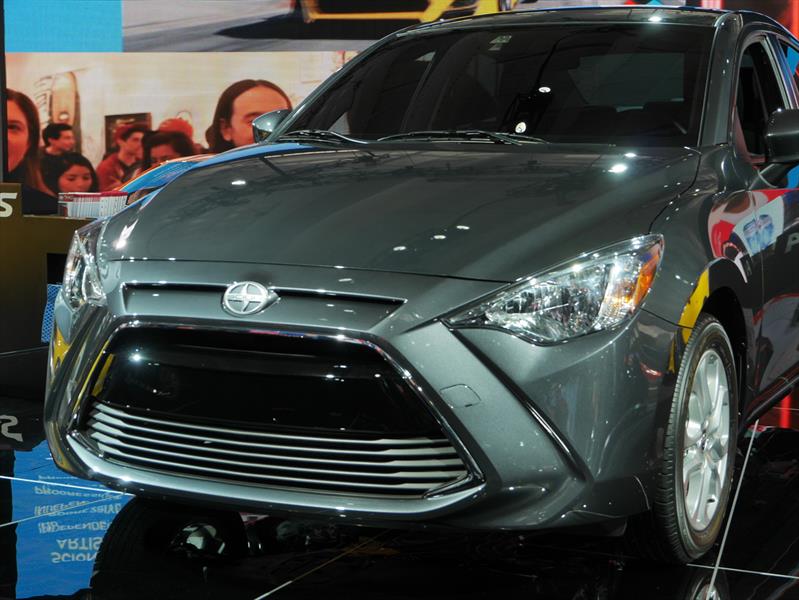 Scion iA 2016