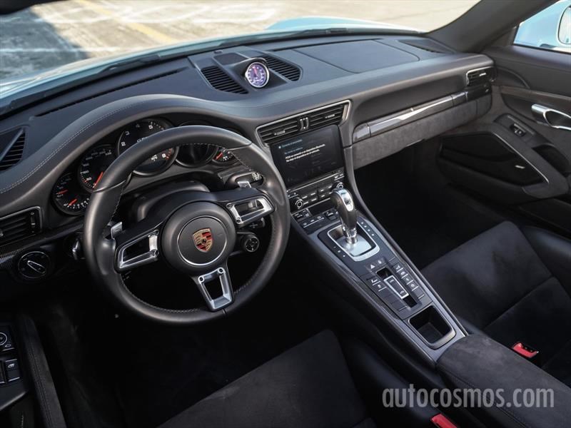Porsche 911 Targa 4 GTS