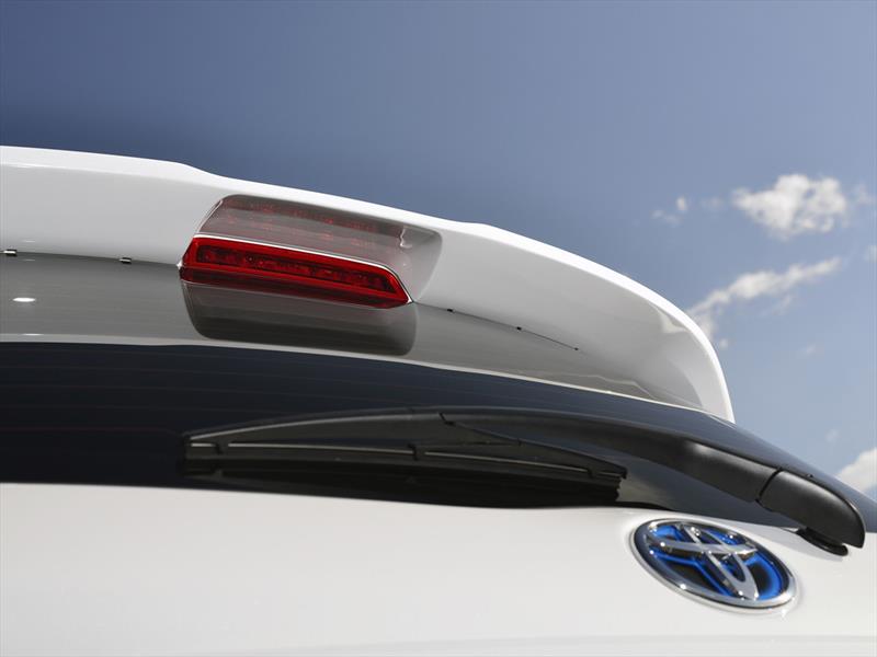 Toyota Yaris Hybrid-R Concept