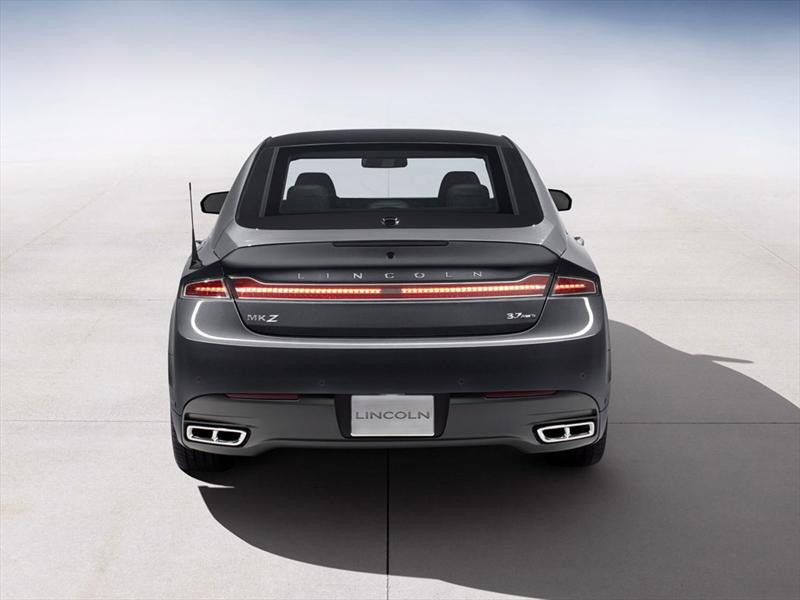 Lincoln MKZ 2013 en Nueva York 2012
