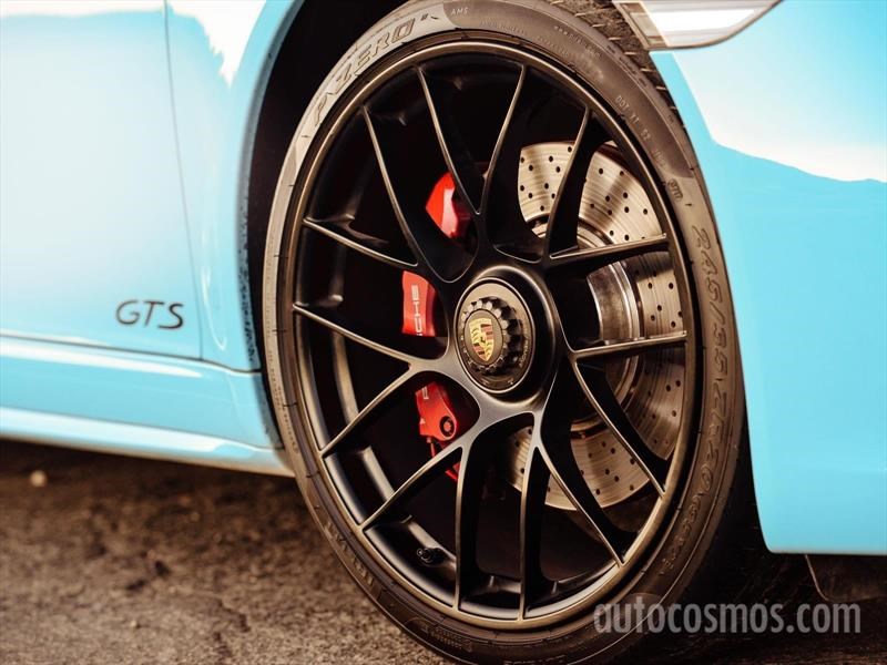 Porsche 911 Targa 4 GTS