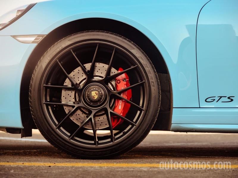 Porsche 911 Targa 4 GTS