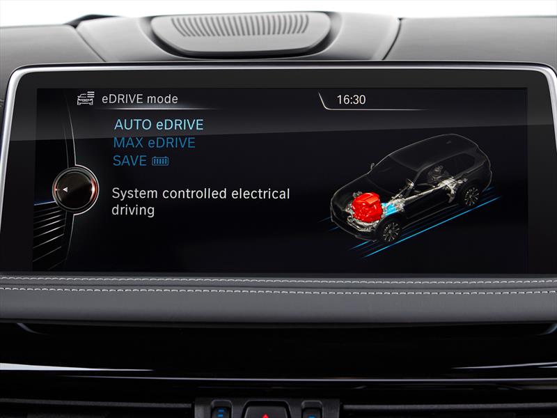 BMW xDrive40e 2016