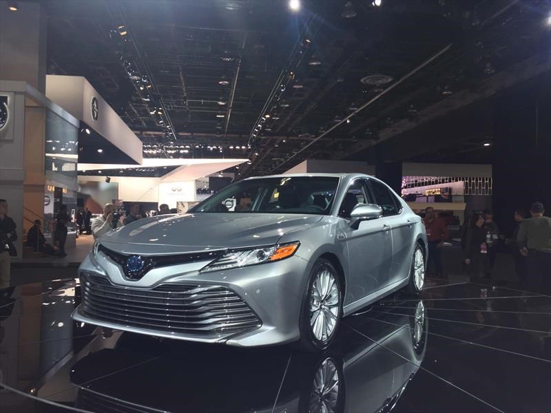 Toyota Camry 2018