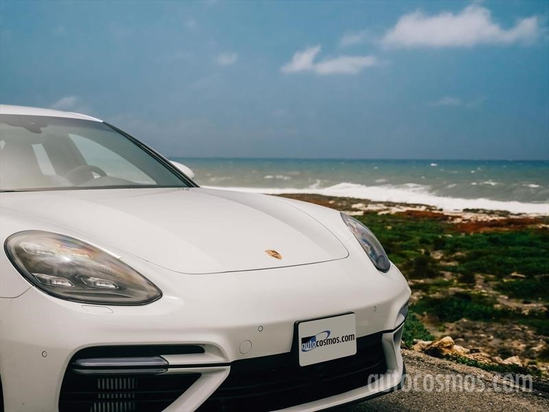 Porsche Panamera Turbo S E-Hybrid 2018