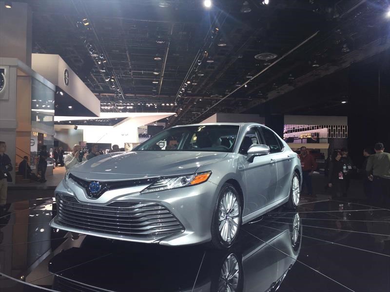 Toyota Camry 2018