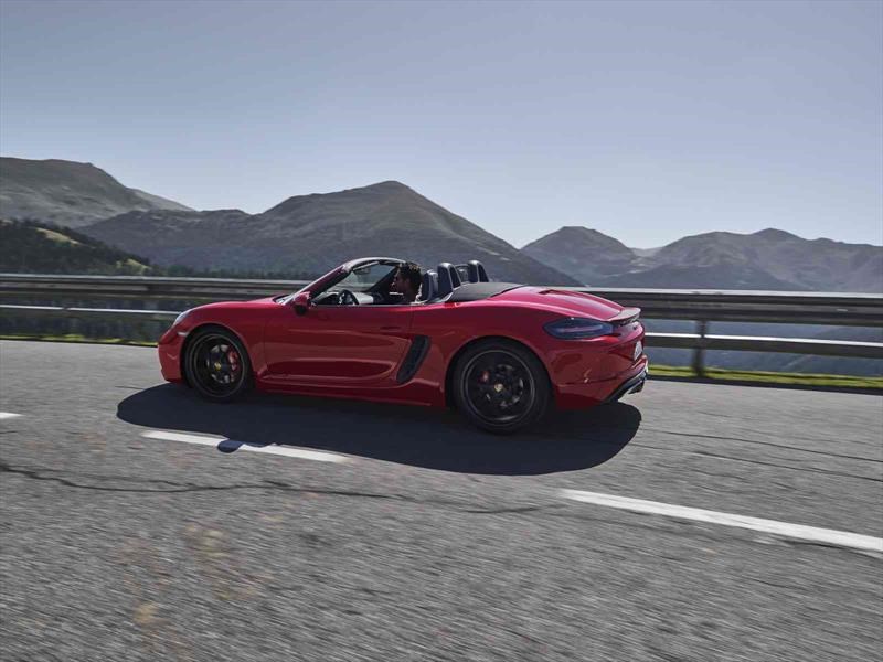 Porsche 718 Boxster GTS y 718 Cayman GTS