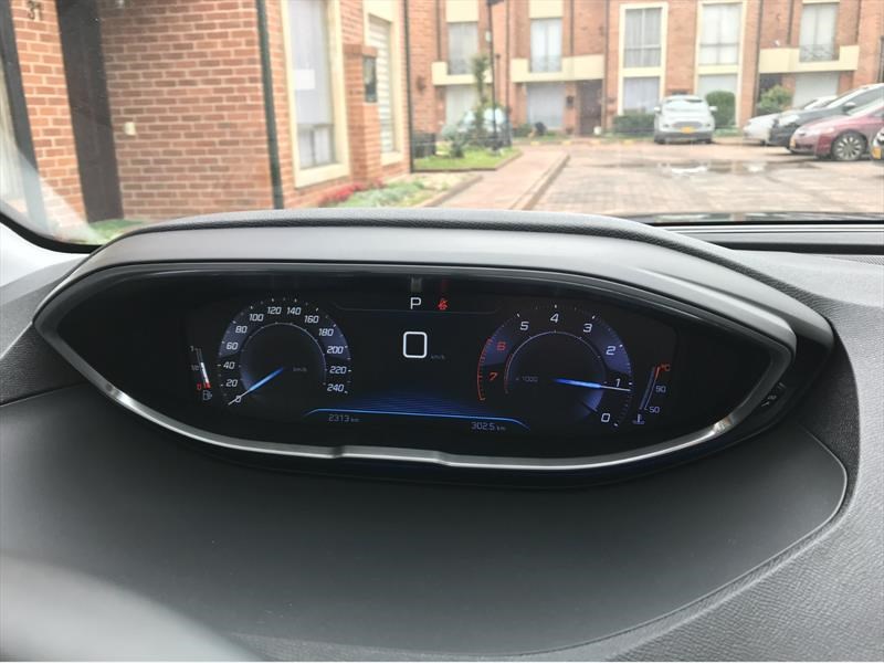 Test Drive Peugeot 3008