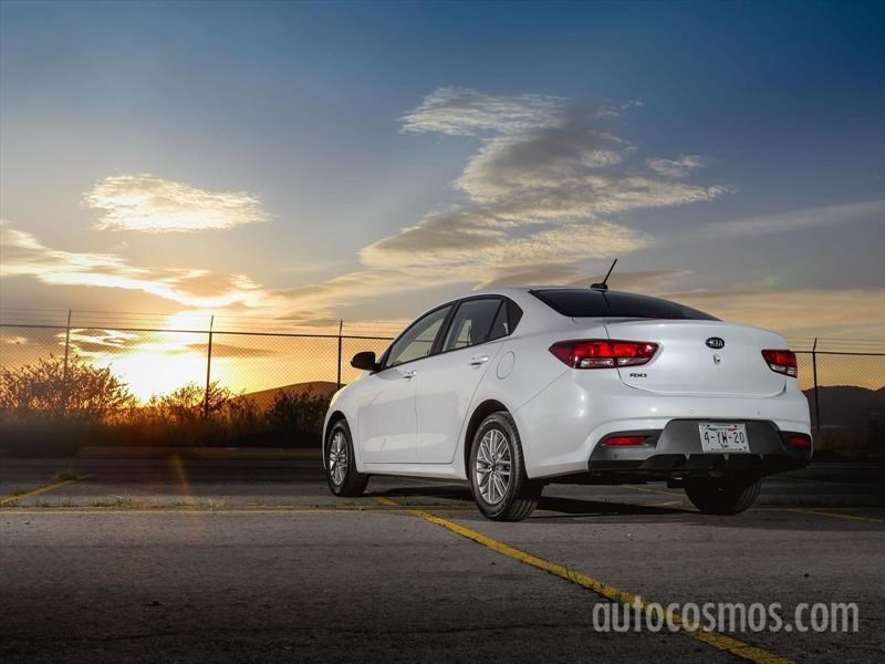 KIA Rio Sedán 2018