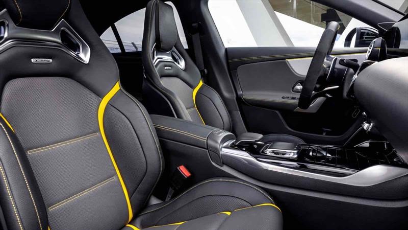 Mercedes-AMG A 45 y CLA 45