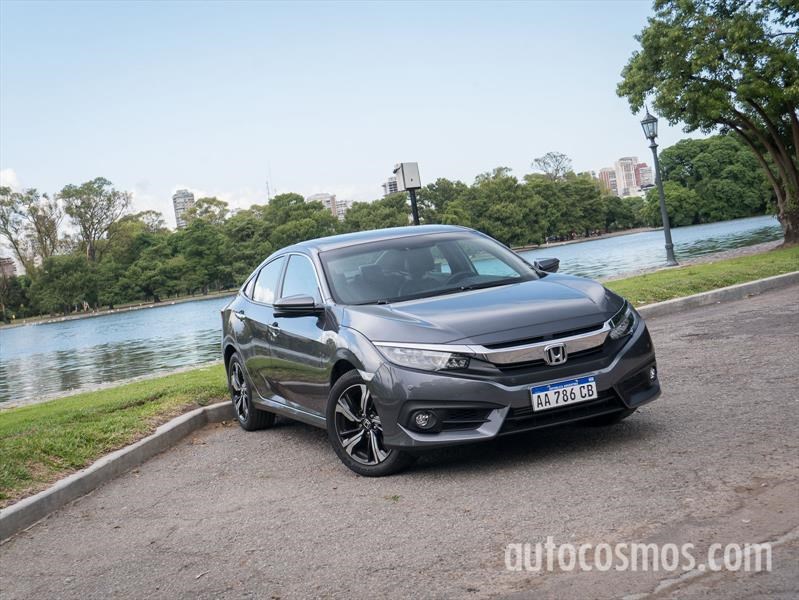 Honda Civic Sedán a prueba