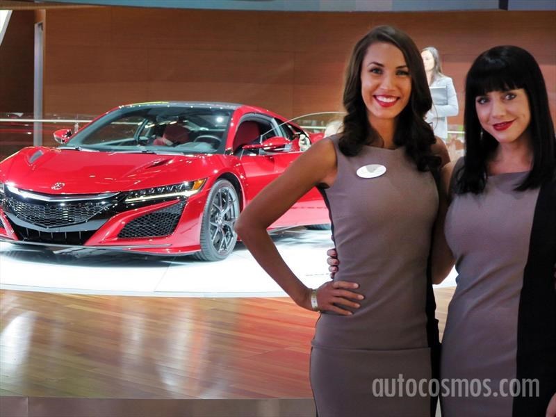 Las chicas del Salón de Detroit 2017