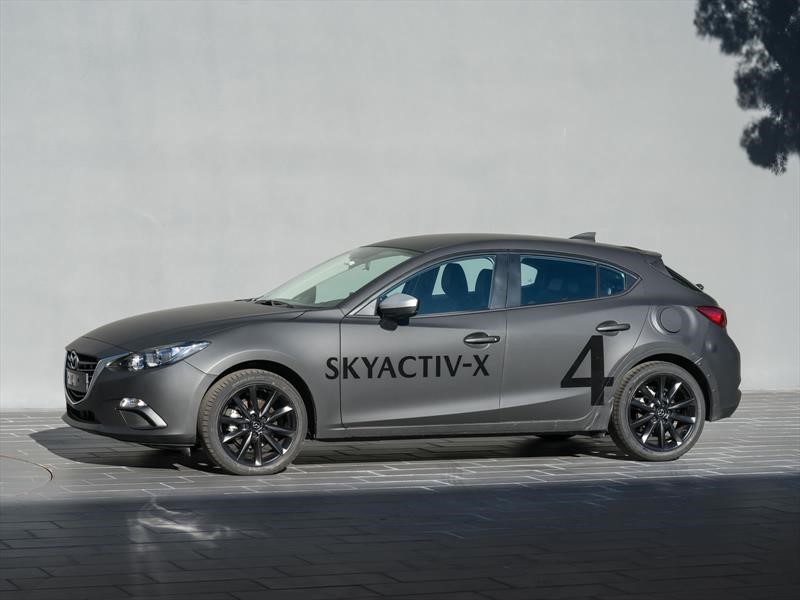 Mazda Skyativ- X primer contacto