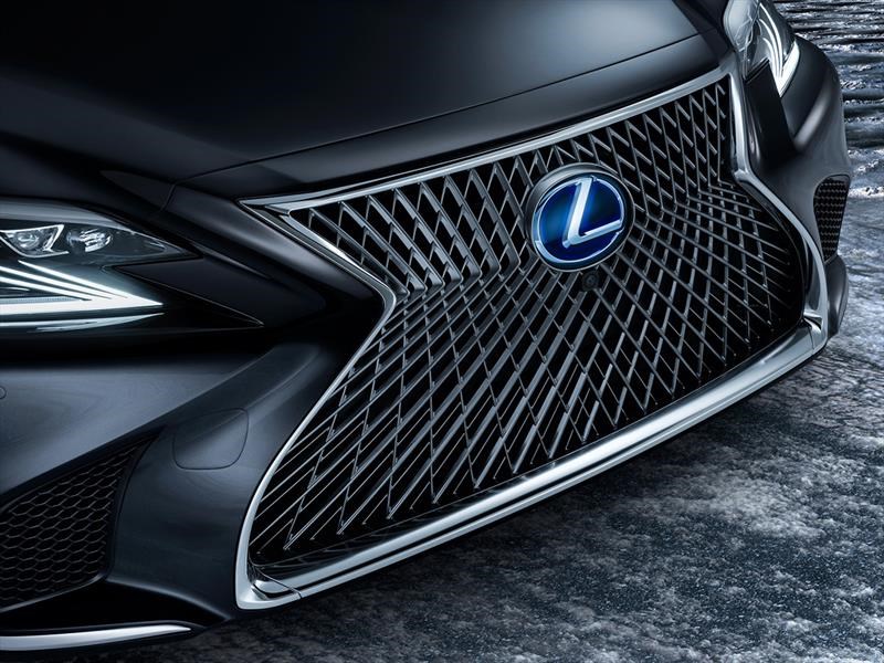 Lexus LS500h