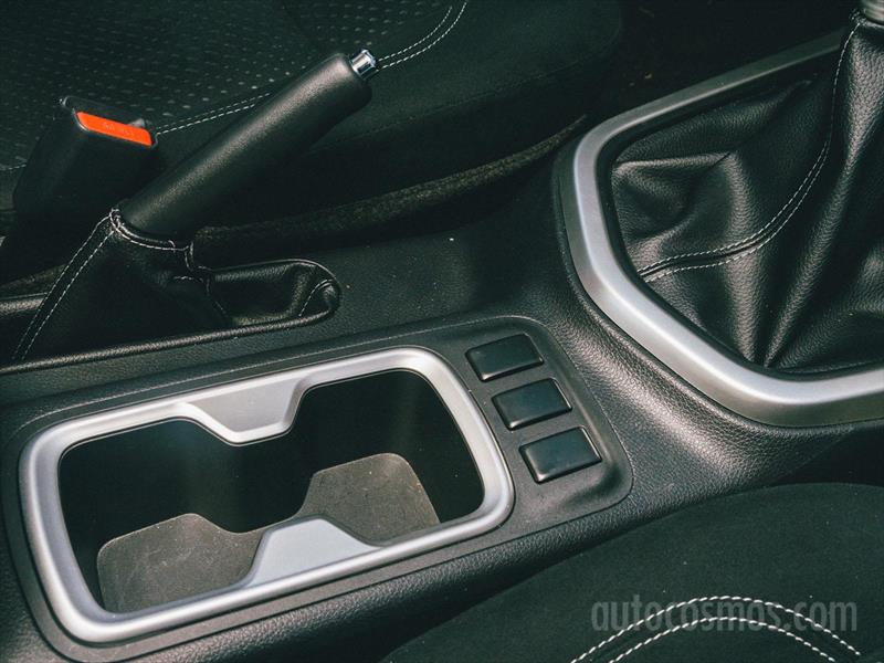 Nissan NP300 Frontier 2016