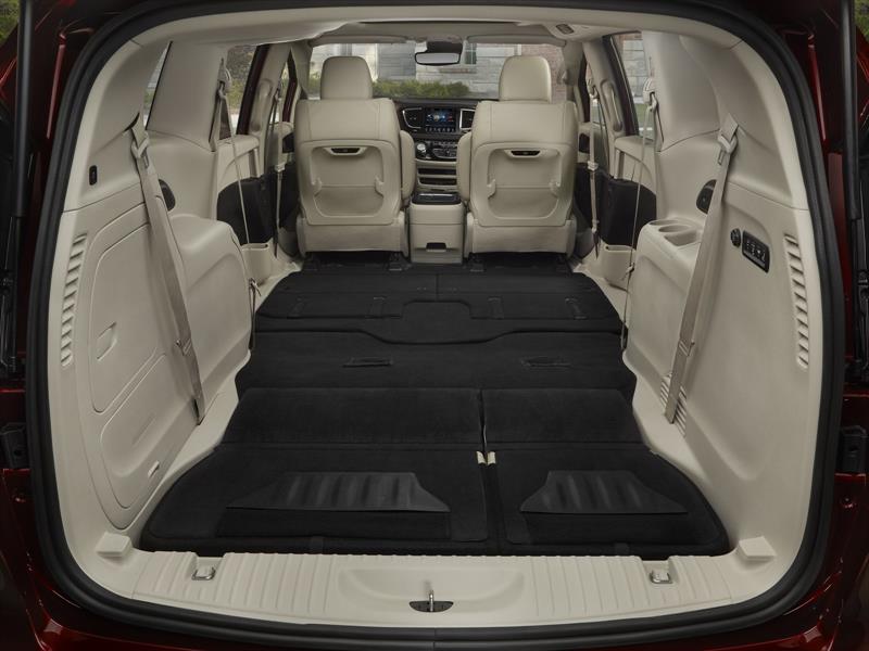 Chrysler Pacifica 2017