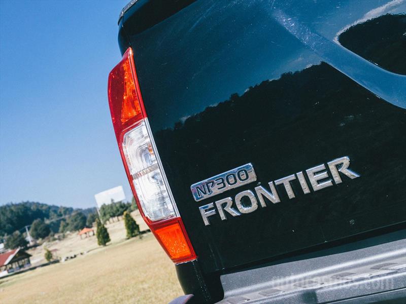 Nissan NP300 Frontier 2016