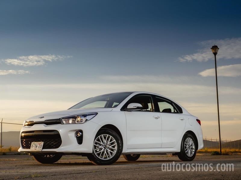 KIA Rio Sedán 2018