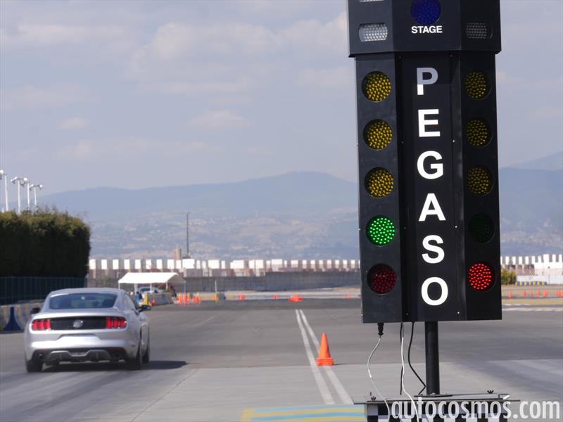 Comparativa: Mustang vs Camaro vs Challenger