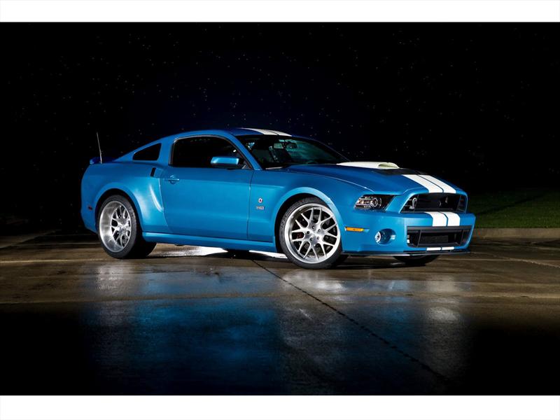 Ford Shelby GT500 Cobra 2013