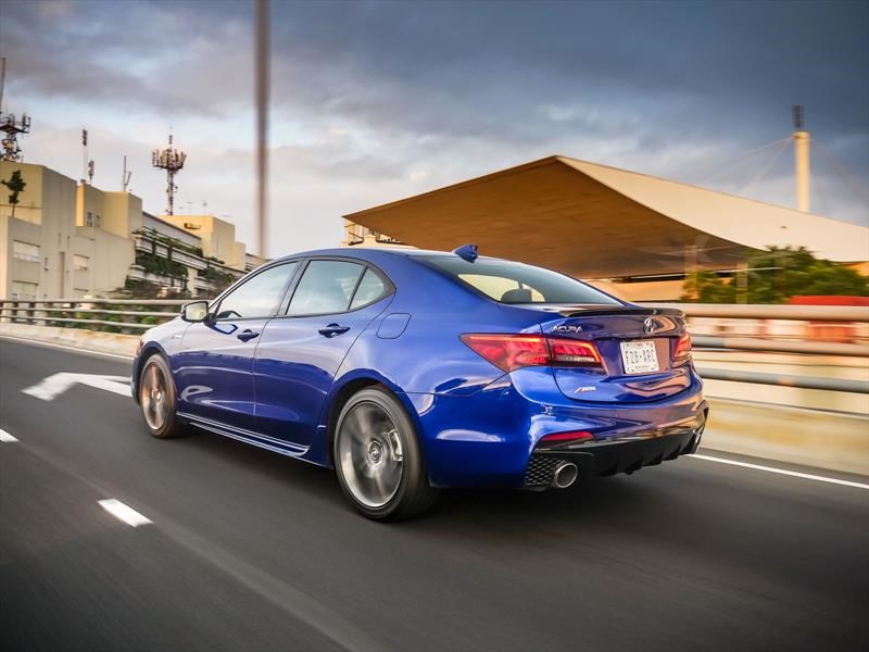 Acura TLX 2018