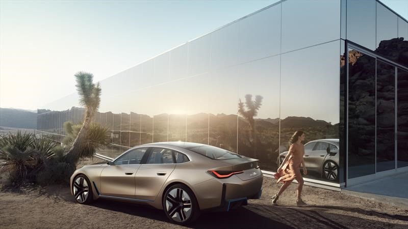 BMW Concept i4