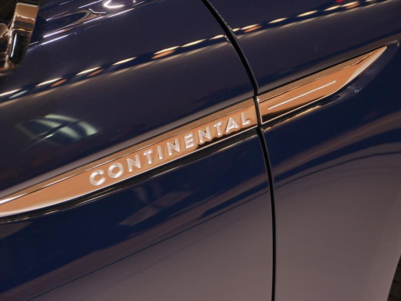 Lincoln Continental Concept