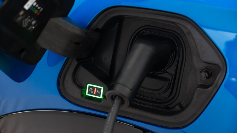 Europa supera a China en la venta de autos electrificados de enero a julio de 2020