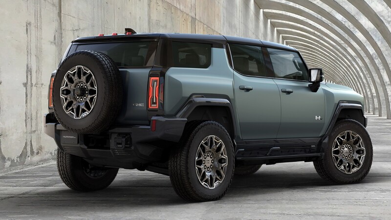 GMC Hummer EV SUV 2024, un todoterreno eléctrico con grandes capacidades