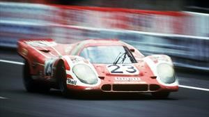 Así se hizo fama el Porsche 917, un vehículo de culto.