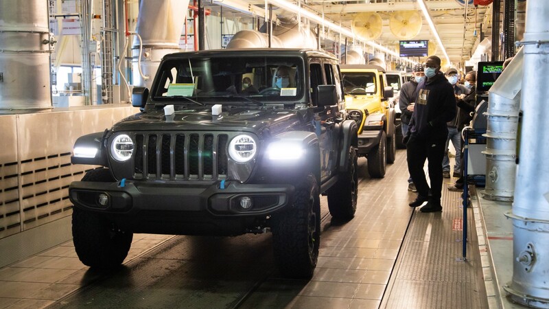 Jeep inicia la producción Wrangler 4xe 2021, la versión híbrida enchufable, en Ohio