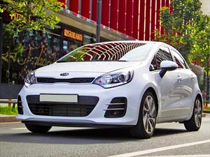 Kia Rio 2015: Estrena una renovada cara