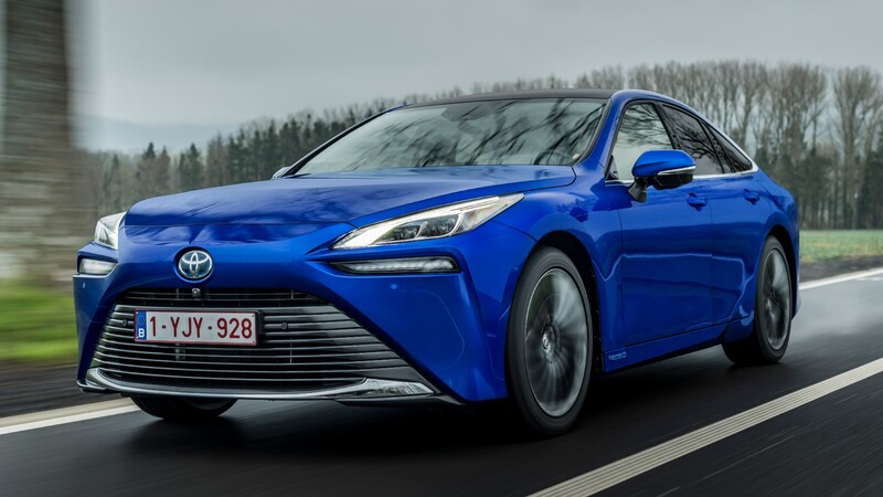 Toyota Mirai impone récord de autonomía para un automóvil a hidrógeno