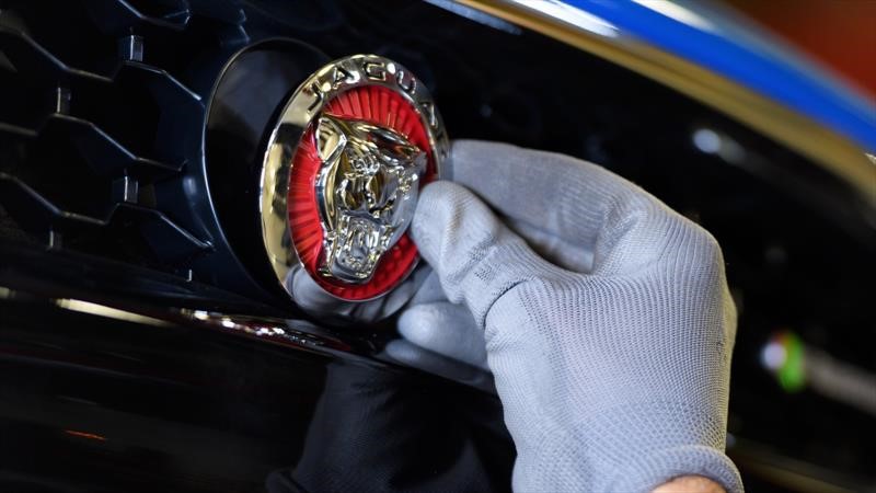 Jaguar Land Rover despedirá a más de 1,000 empleados