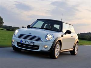 Una telefónica tendrá que entregar un MINI Cooper por publicidad engañosa
