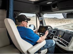 Camioneros se quedarán sin trabajo por la conducción autónoma