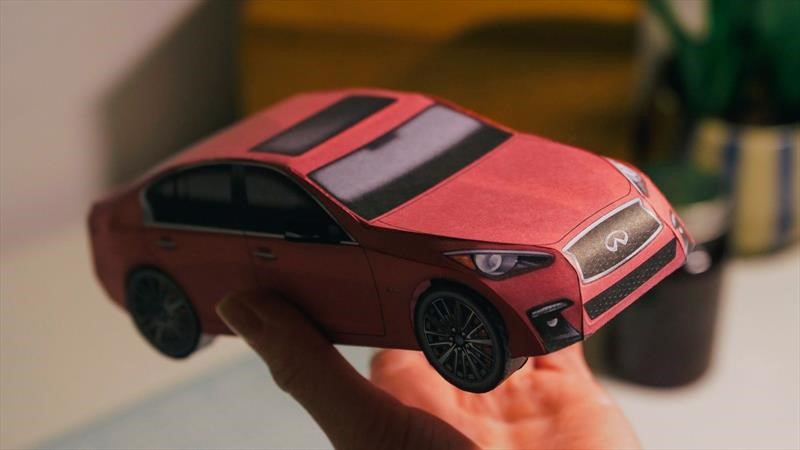 Construye tu Infiniti de papel