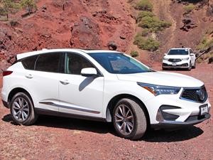 Acura celebra 15 años del sistema Super Handling All-Wheel Drive