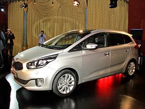 Kia Carens 2013: Inicia venta en Chile