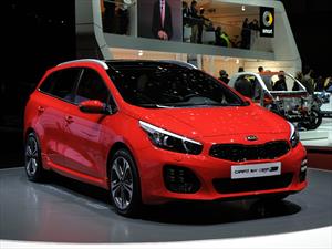 Kia cee'd GT Line se presenta
