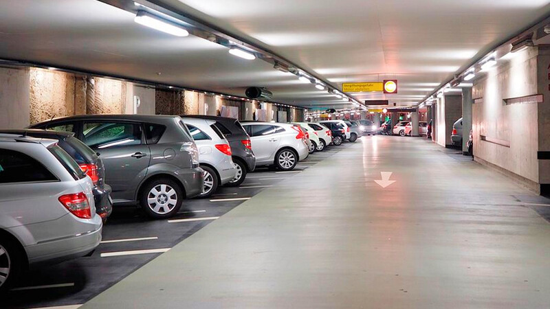 Parqueaderos recurren a la tecnología para optimizar su servicio