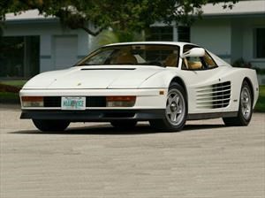 A subasta el Ferrari Testarossa de Miami Vice