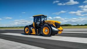 JCB y Williams hacen de las suyas con un tractor